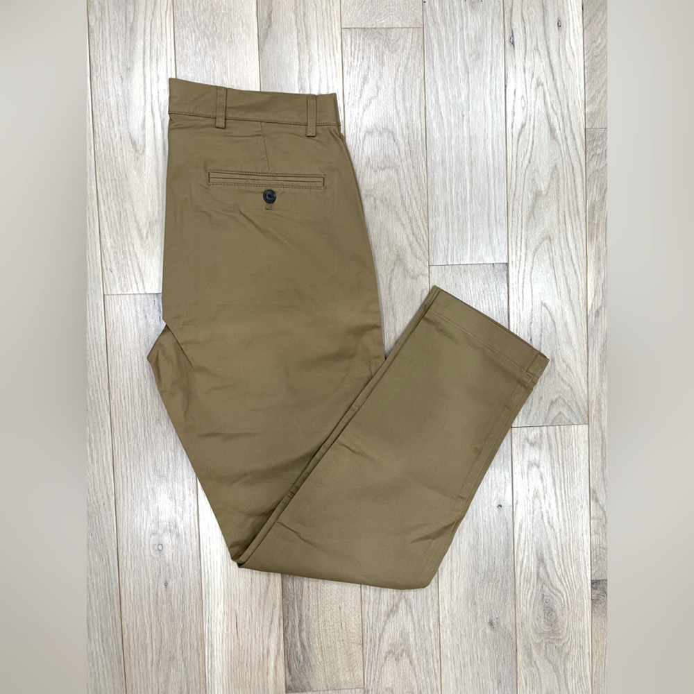 NWT Club Monaco men’s Brown Connor modern slim chinos sz 31x30